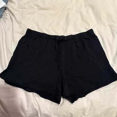 ショートパンツ JAMES PERSE Women Shorts  Burmudas WHVJ1677 BLK Black James Perse Shorts Women 1 Small Black Linen Woven Bermuda