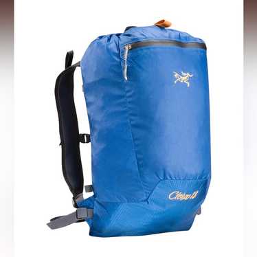 ARC'TERYX cierzo18リュック　ブルー　折りたたみ可能 楽天市場】ARC'TERYX(アークテリクス) バックパック CIERZO 18