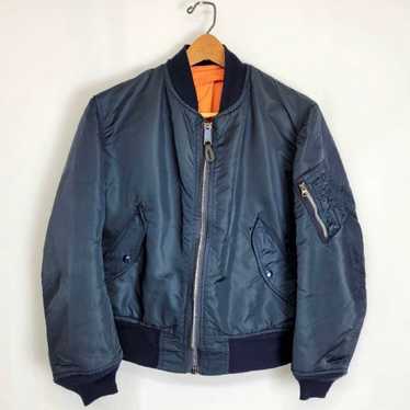 90s ALPHA MA-1 USA製 シルバー　サイズL 90s USA製 ALPHAアルファ MA-1 フライトジャケット シルバー S