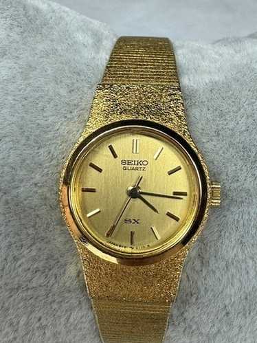 【良品】SEIKO クォーツ 8Y21-0020 SX ゴールド レディース Vintage Seiko SX Watch Women Gold Tone Gold Dial Round 8Y21