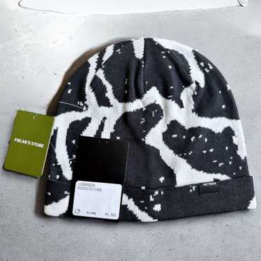 Lightweight grotto toque - Gem