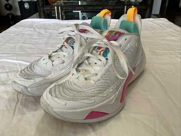 NIKE Jordan luka1 ホワイト/レッド/グリーン　26cm NIKE Jordan luka1 ホワイト/レッド/グリーン 26cm