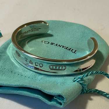 714.Tiffany & Co. 925シルバーバングル 1997年製 Tiffany & Co. シルバー925 バングル 1997年