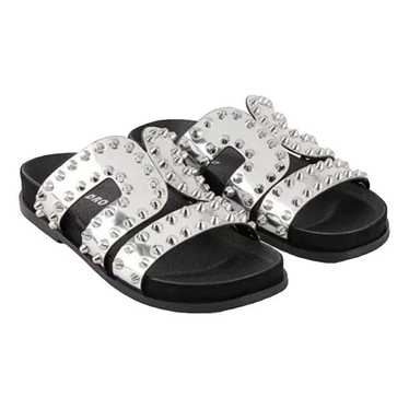 関税送料込【SANDRO(サンドロ)】テクニカルサンダル ロゴ SANDRO Official Site | Spring / Summer Collection 2025