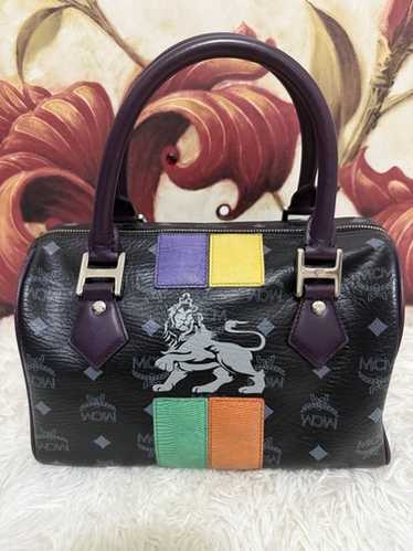 Mcm boston princess lion - Gem