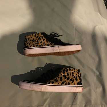 靴 SUPREME VANS Sk8-Mid Pro US10 Supreme VANS SK8-Mid Pro SUPREME CROC SUEDEをお買取りさせて