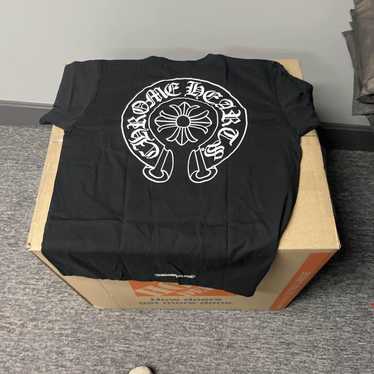 Black chrome hearts t - Gem
