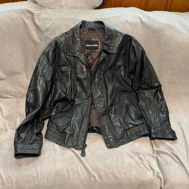 90s pierre cardin 短丈 トラックジャケット ブルゾン ブラック 80's〜 Pierre cardin ピエールカルダン 激レア 黒ボディ