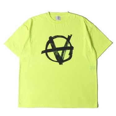 VETEMENTS★ダブルアナーキー オーバーサイズTシャツ Black Double Anarchy Oversized T-shirt by VETEMENTS on Sale