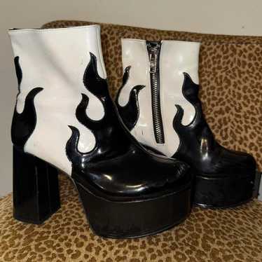 【CURRENT MOOD】 WHITE × Bijou+studs BOOTS Zachariah Studded Western Boot • Shop American Threads