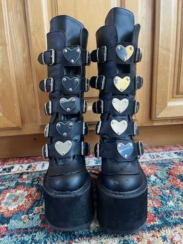 demonia heart boots