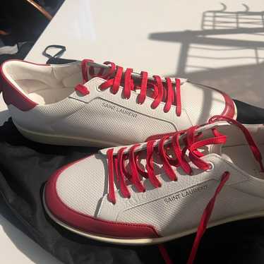 スニーカー SAINT LAURENT  Saint Laurent Sneakers Men Leather White/Red Buy Saint Laurent SL-06 Court Leather 'White Red' - 610685