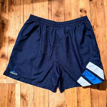 パンツ vintage adidas adventure shorts noroll Repeater - We found these vintage adidas running shorts