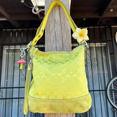 Vintage green coach shoulder - Gem