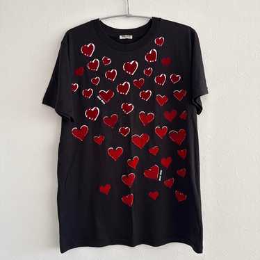 六月まで出品❗️【miu miu 美品】ハート柄 ブラック Tシャツ 六月まで出品❗️【miu miu 美品】ハート柄 ブラック Tシャツ