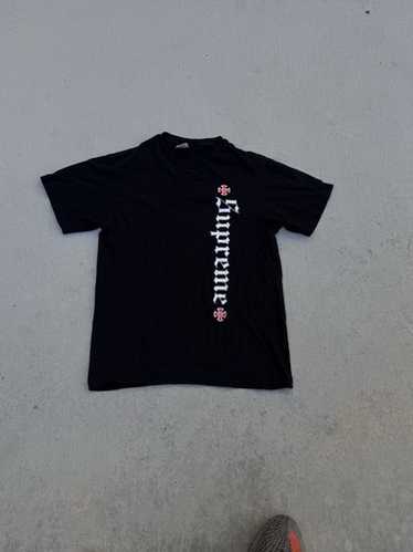 トップス Supreme INDEPENDENT Old English Tee Supreme Independent Old English Tee (FW17) - $44