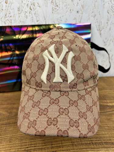 GUCCI × New Era ニューヨークヤンキース Gucci x ニューヨーク・ヤンキースの異色コラボより最新
