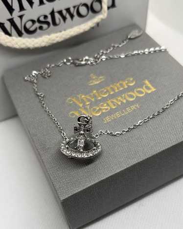 Vivienne westwood silver 3d - Gem