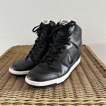【中古品】ナイキ Wmns Dunk Sky Hi City FW Paris 中古品】ナイキ Wmns Dunk Sky Hi City FW Paris
