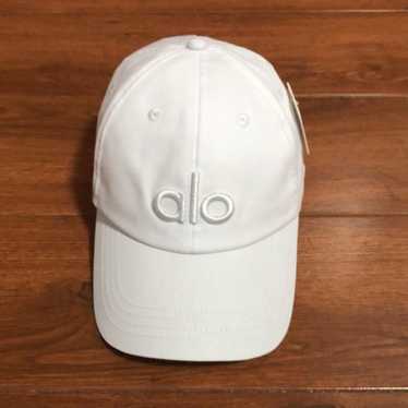 alo yoga セレブ愛用　キャップ ホワイト のみ Alo Yoga Baseball Cap 🧘🏻‍♀️