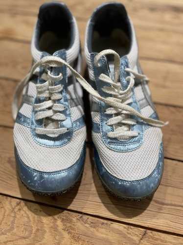 onitsuka tiger ultimate 81 caravan
