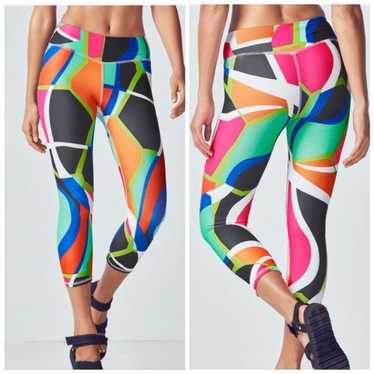 Fabletics Define Powerhold Mid-Rise Capris - image 1