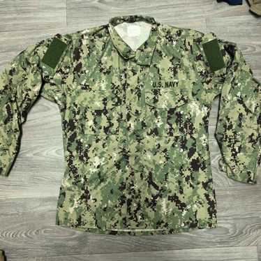 米海軍　NWU AOR2 TYPE III   MEDIUM 上下セット 米軍実物,US NAVY, AOR2 NUW 迷彩ジャケット/パンツセット