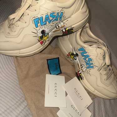スニーカー X Disney Donald Duck Rhyton Leather Sneaker Authentic Gucci X Disney Rhyton Donald Duck Sneakers Shoes