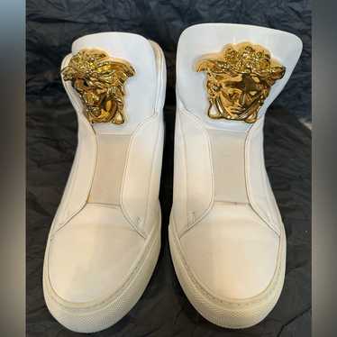 Versace gold sneakers - Gem