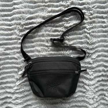 Arcteryx waist bag - Gem