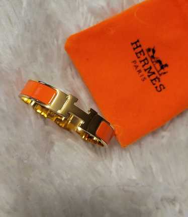 Hermes★１番人気のオレンジ色Clic Clac H ブレスレットOrange クリックH エルメス HERMES Hモチーフ クリッククラックPM