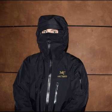 タグ有り　ARC'TERYX ALPHA SV JACKET 24K ARC'TERYX (アークテリクス)『Alpha SV Jacket』(24K Black