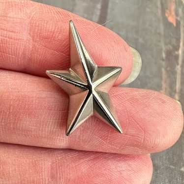 ティエリーミュグレー ディアマンテ エンジェル スター ブローチ バゲットカット Thierry Mugler Vintage Angel Star Pin Brooch Signed . | eBay