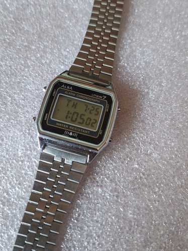 【新品】ビンテージ ALBA W309 超レア！ヴィンテージ SEIKO ALBA W309-4200 電池交換済 - メルカリ