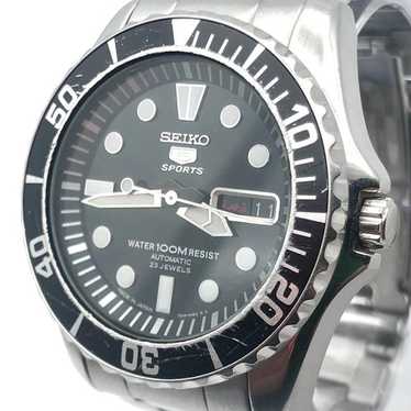 SEIKO セイコー5 スポーツ 自動巻き 7S36-03C0 ダイバーズ　日本 Seiko Sport 5 7S36-03C0 Gold Stainless Steel 23 Jewels Day