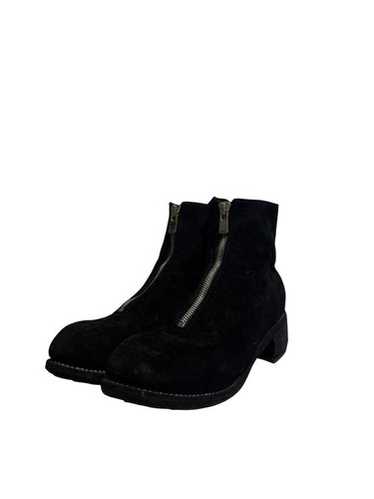 靴 lad musician suede front zip boots guidi Guidi Suede Chelsea Boots in Black | FWRD