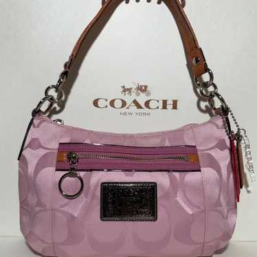 Pink poppy coach - Gem