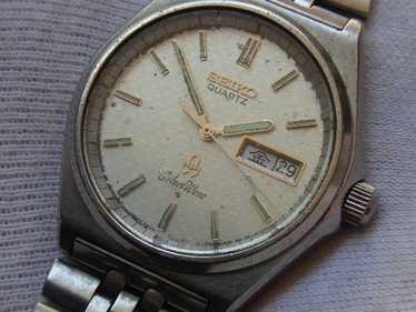 SEiKO シルバーウェーブ　 8229-700A クォーツ　　1979年11月 SEiKO シルバーウェーブ 8229-700A クォーツ 1979年11月 - メルカリ