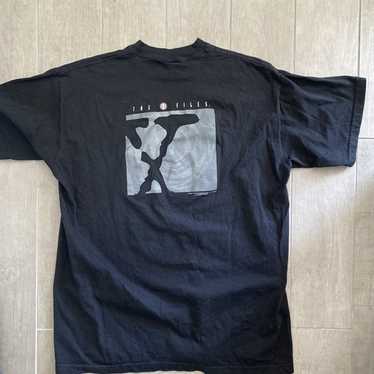 THE X FILES Tシャツ Backstage Pass 90s 90s X Files TV Promo T-shirt. Vintage 1995 Mulder and Scully