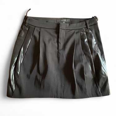 スカート GUCCI BLACK SATIN SKIRT 2001 Gucci by Tom Ford Black Satin Belted Pencil Skirt