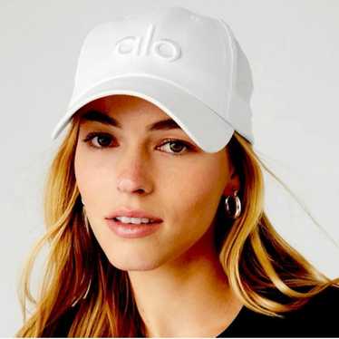 White cap of alo - Gem