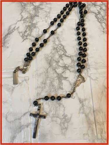 【関税＆送料込み】Dolce & Gabbana Black And Gold Rosary-St Rosary-style necklace with crosses in Gold for Women