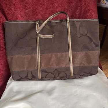 極美品 Coach Soho Signature Handbag Brown Coach Soho Signature Jacquard Brown Gold Leather Trim Hand