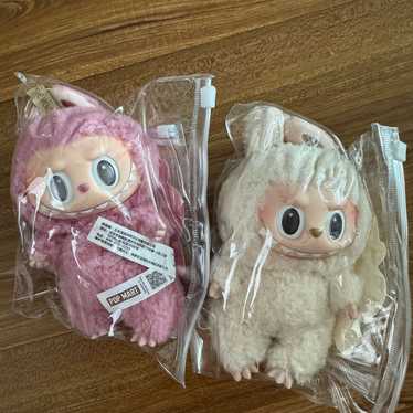 最安値　Labubu 国内正規品　未開封 ライチベリー lychee berry LABUBUラブブ マカロン Lychee Berry ライチベリー 正規品