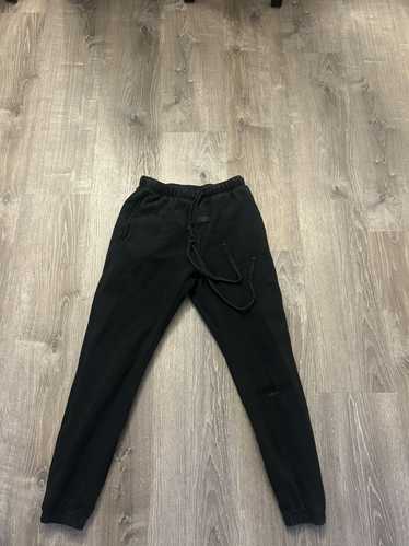 【FOG Essentials】Women's Black Sweatpants Fear of God Essentials Fleece Sweatpant Black | GOT'EM