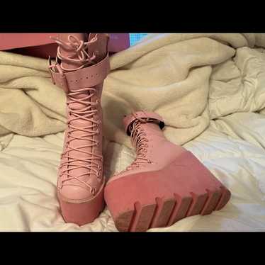 TRAITOR BOOTS - HOT PINK FUR 新品未使用 Dolls Kill Club Exx TRAITOR BOOTS - HOT PINK FUR Womens Size