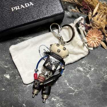 PRADA ロボット　エドワード NEW PRADA Black ROBOT EDWARD HOOK Saffiano Leather METAL