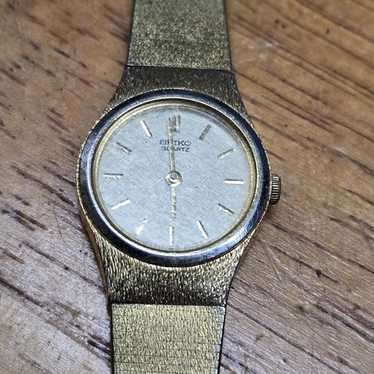 SEIKO レディースウォッチ 2Y00-5G29 ゴールド/ブラック Vintage seiko 2y00 ladies - Gem
