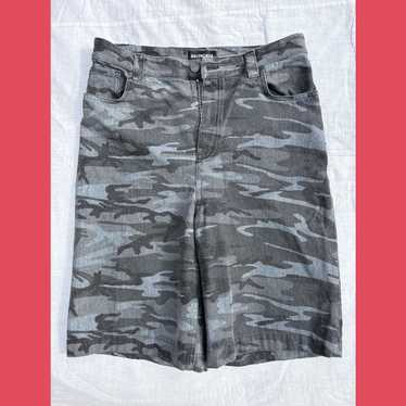 Balenciaga camo shorts - Gem