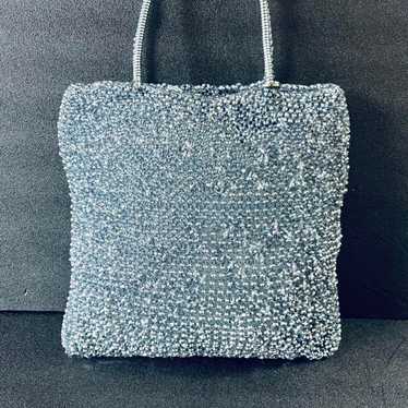 【ANTEPRIMA】グミーズ ベア シルバーゴールド 商品レビュー ＞ グミーズ/ベア/シルバーゴールド｜【公式